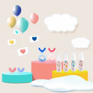Belli Denti® Set aniversar cu felicitare - Periuța de dinți, Pasta de dinți spumantă, Extensie Pentru Perie